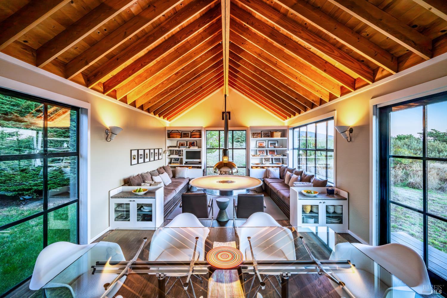 Detail Gallery Image 13 of 68 For 36690 Mariners Dr, The Sea Ranch,  CA 95497 - 3 Beds | 2 Baths