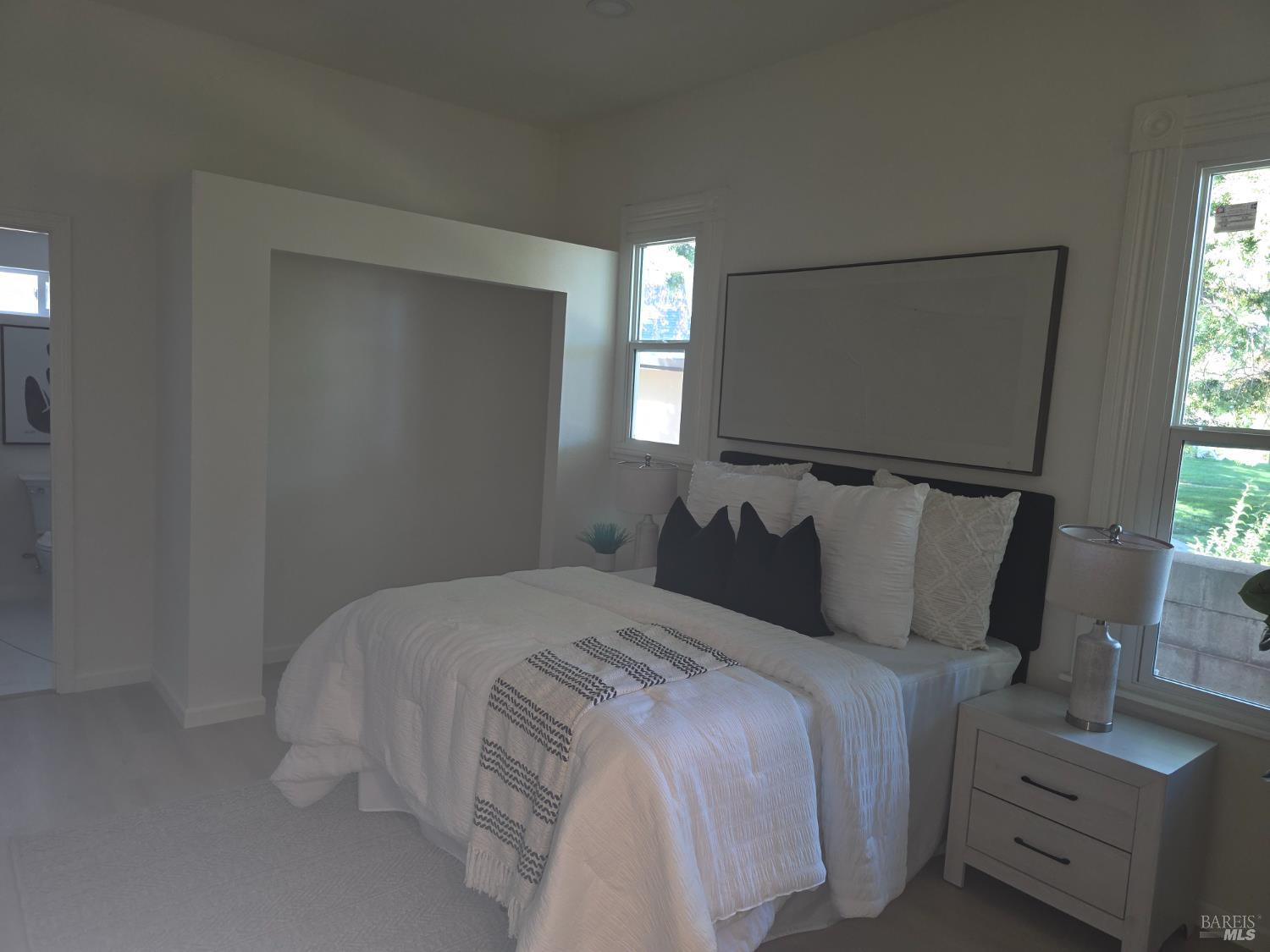 Detail Gallery Image 7 of 10 For 317 Glenn St, Vallejo,  CA 94590 - 3 Beds | 2 Baths