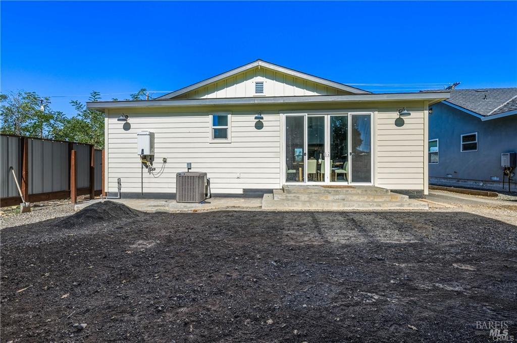 Detail Gallery Image 29 of 46 For 21271 State Highway 175 Unkn, Middletown,  CA 95461 - 5 Beds | 3 Baths