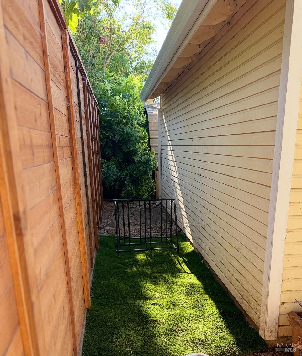 Detail Gallery Image 56 of 57 For 1395 N Grove Ct, Saint Helena,  CA 94574 - 3 Beds | 2/1 Baths