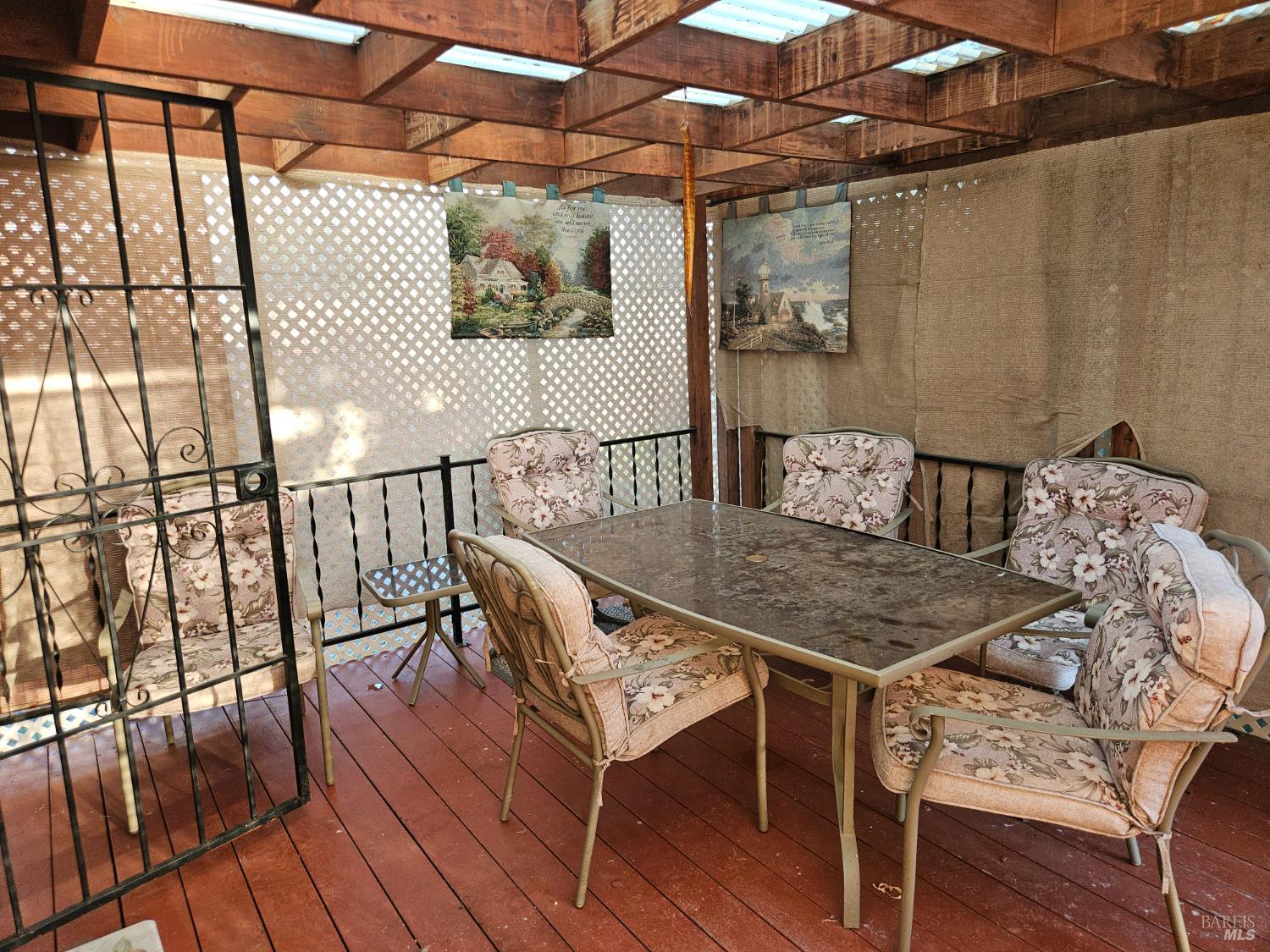 Detail Gallery Image 15 of 18 For 123 Campbell Ave, Vallejo,  CA 94590 - 2 Beds | 1 Baths