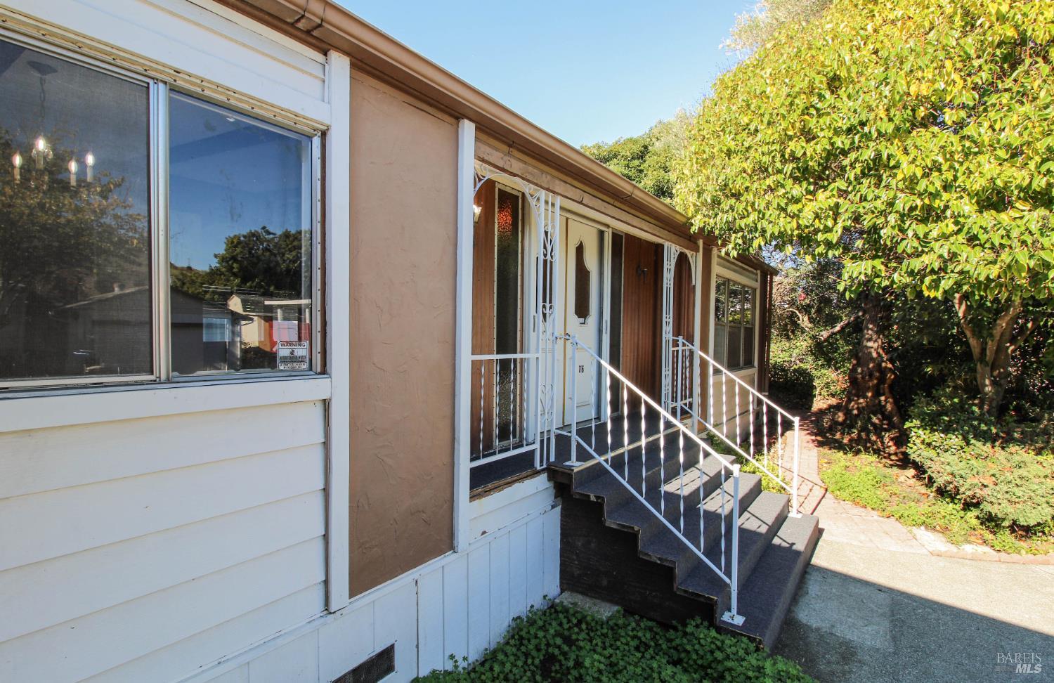 Detail Gallery Image 14 of 68 For 116 Kay Dr, Vallejo,  CA 94590 - 2 Beds | 2 Baths