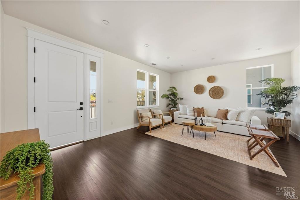 Detail Gallery Image 5 of 46 For 21271 State Highway 175 Unkn, Middletown,  CA 95461 - 5 Beds | 3 Baths