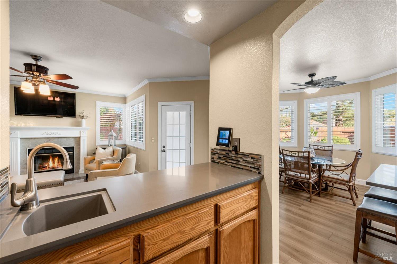 Detail Gallery Image 20 of 75 For 736 Dellwood Ct, Vacaville,  CA 95688 - 5 Beds | 3 Baths