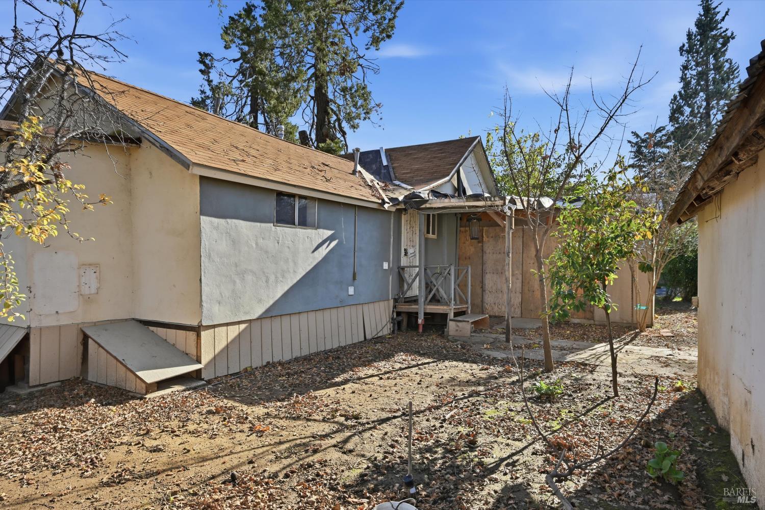 Detail Gallery Image 8 of 25 For 16140 Jessie St, Lower Lake,  CA 95457 - 3 Beds | 1 Baths