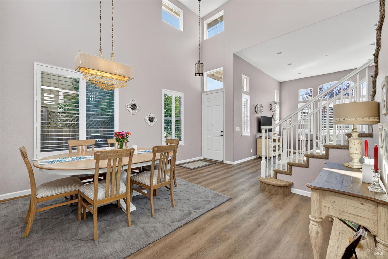 Detail Gallery Image 7 of 45 For 8050 Leno Dr, Windsor,  CA 95492 - 4 Beds | 2/1 Baths