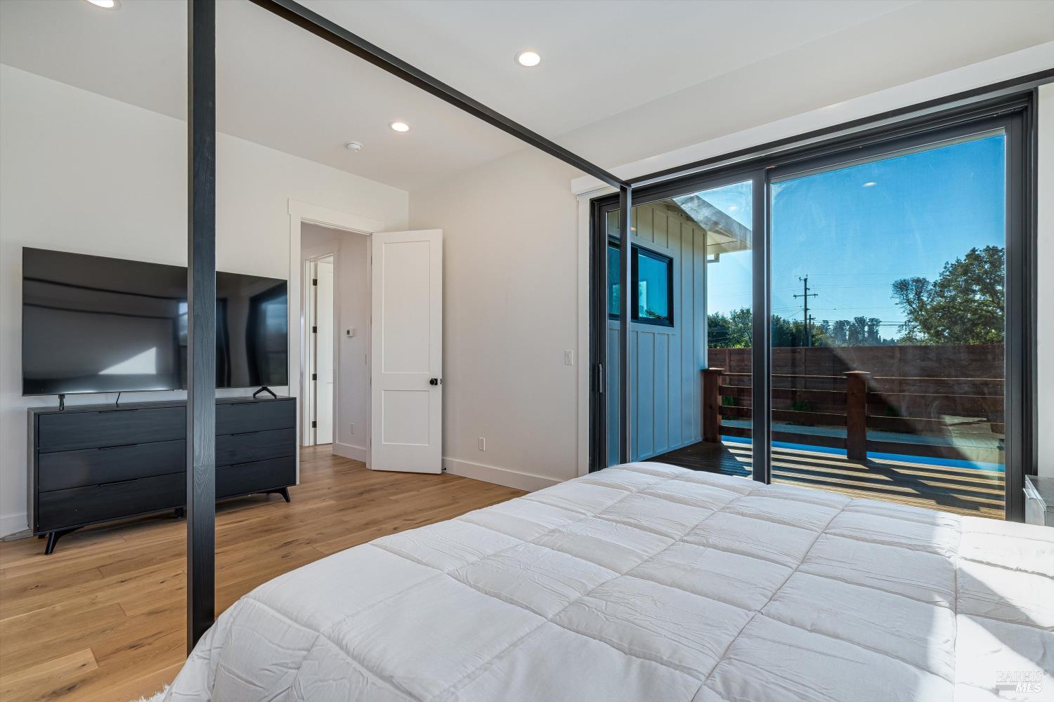 Detail Gallery Image 22 of 83 For 6140 Gilmore Ave, Cotati,  CA 94931 - 3 Beds | 2 Baths