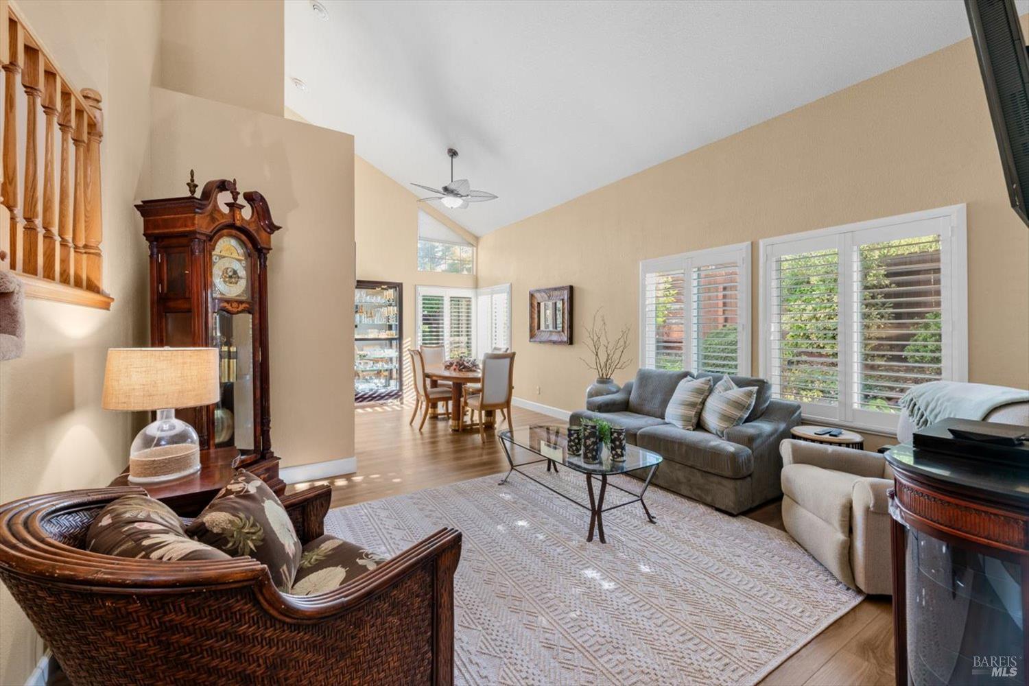 Detail Gallery Image 25 of 75 For 736 Dellwood Ct, Vacaville,  CA 95688 - 5 Beds | 3 Baths