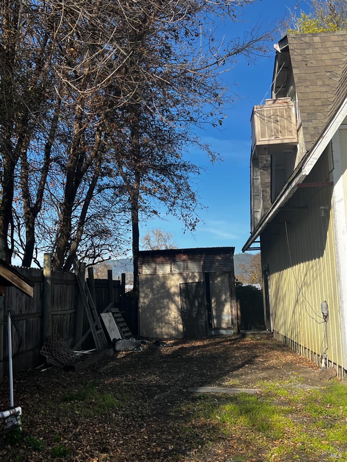 Detail Gallery Image 40 of 40 For 24140 East Ln, Covelo,  CA 95428 - 1 Beds | 1/1 Baths