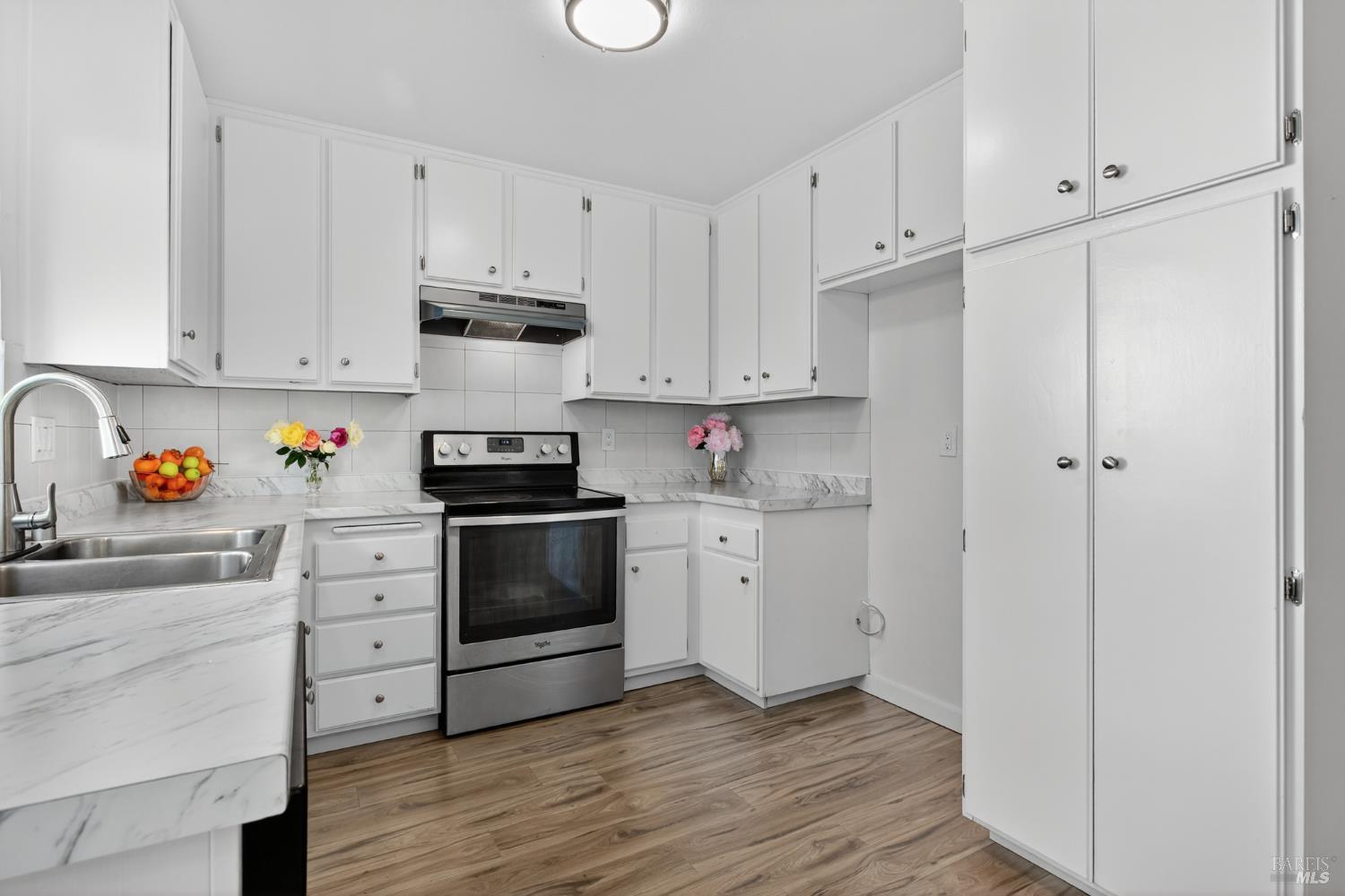 Detail Gallery Image 15 of 46 For 2190 Meadowgate Way, San Jose,  CA 95132 - 3 Beds | 1/1 Baths