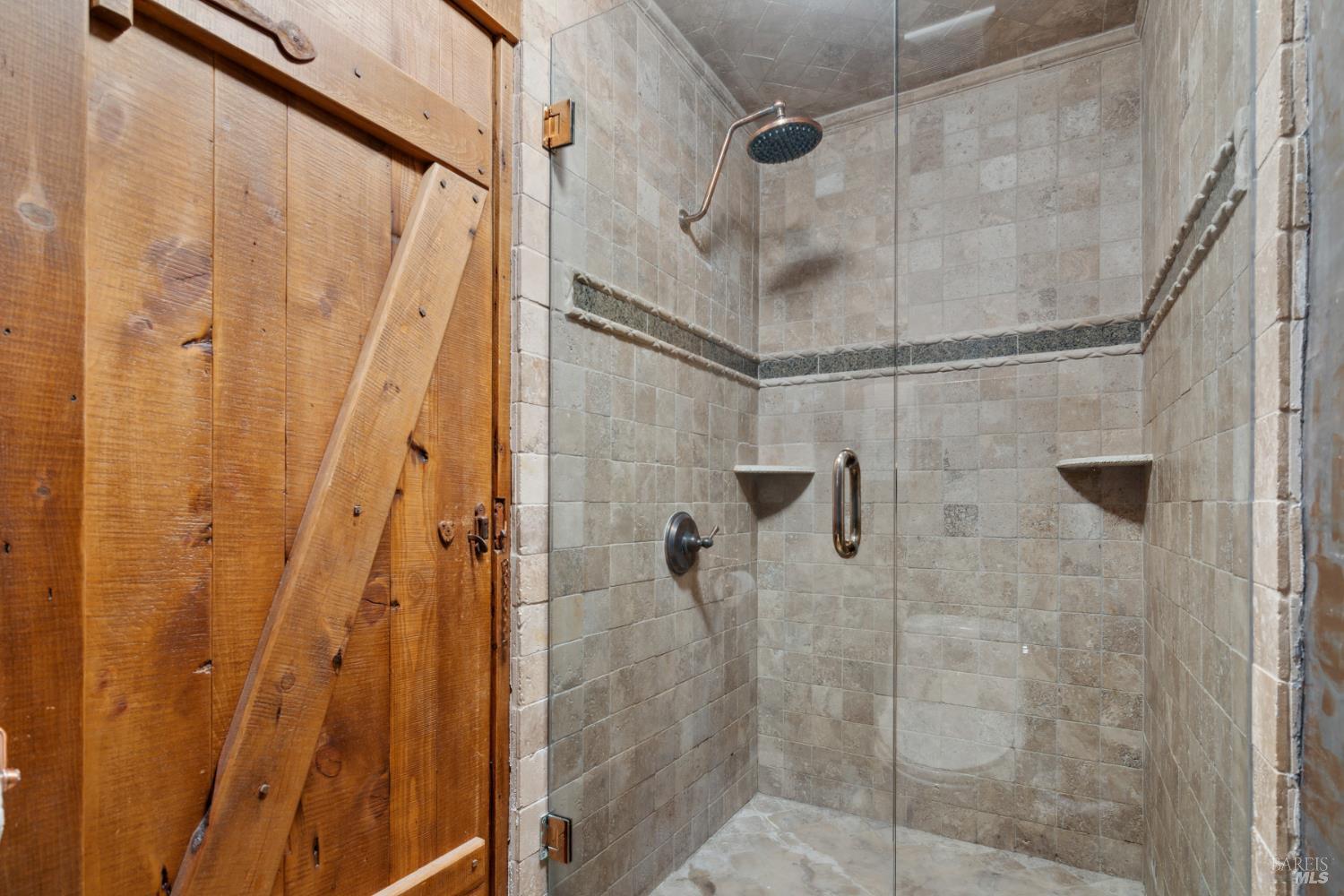 Detail Gallery Image 20 of 38 For 87 Fairways Dr, Napa,  CA 94558 - 2 Beds | 2 Baths