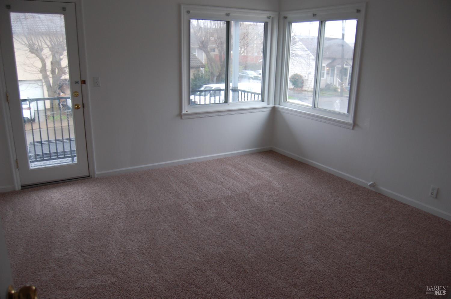 Detail Gallery Image 5 of 7 For 148 N 3rd St #HOUSE,  Rio Vista,  CA 94571 - 1 Beds | 1 Baths