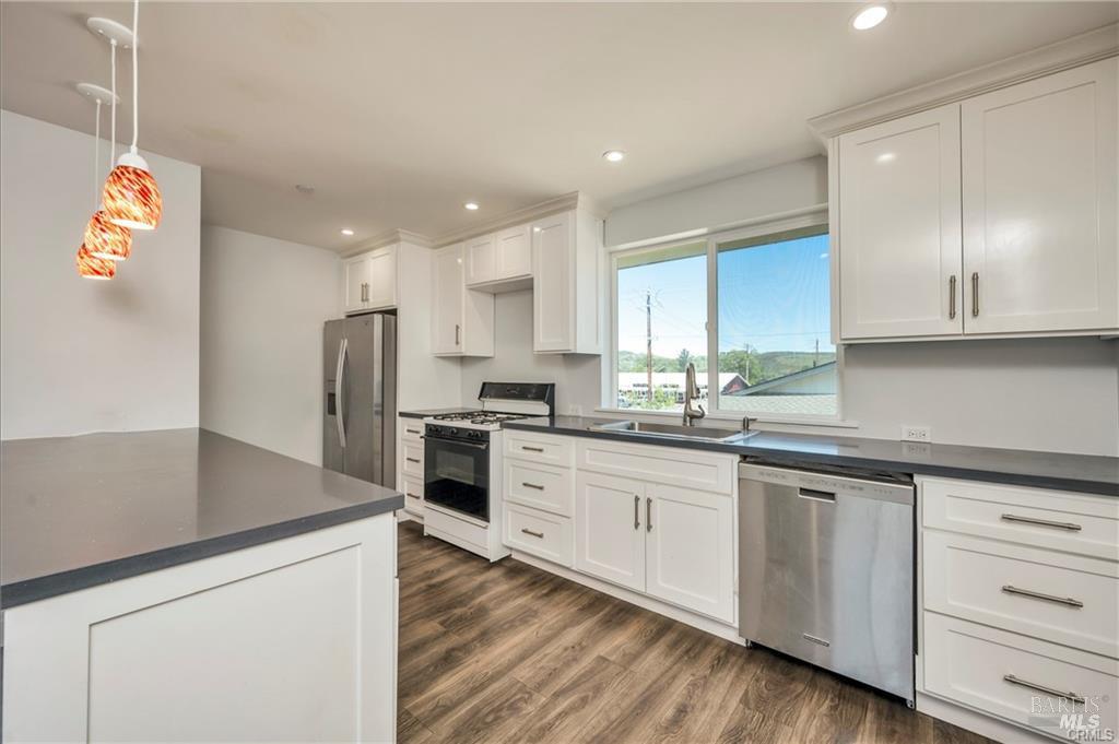 Detail Gallery Image 35 of 46 For 21271 State Highway 175 Unkn, Middletown,  CA 95461 - 5 Beds | 3 Baths