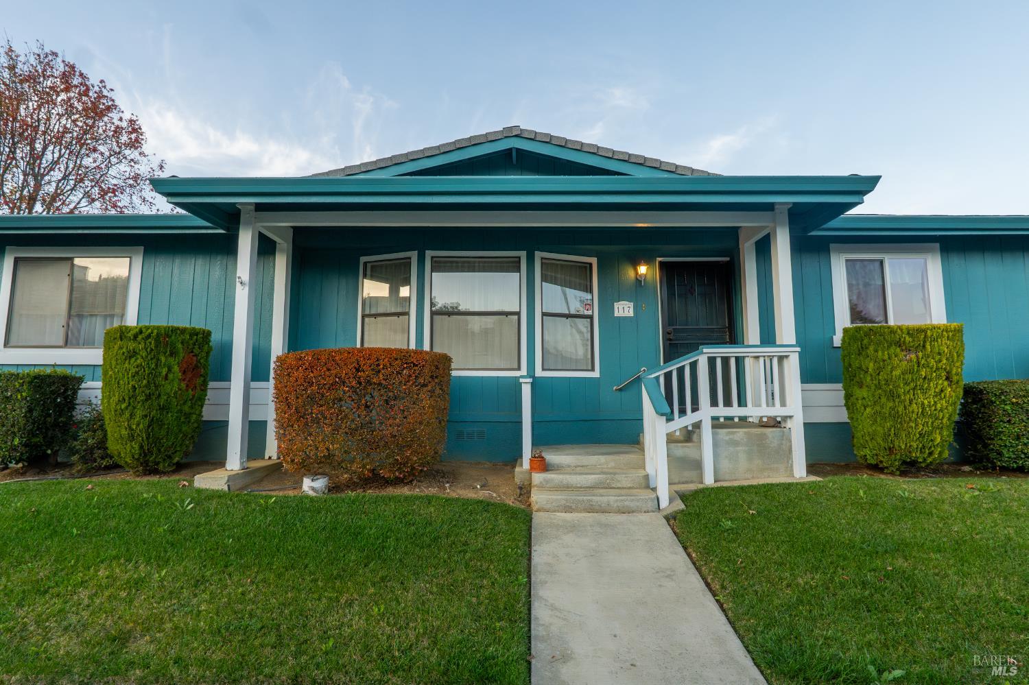 Front Image Thumbnail for BA325100262