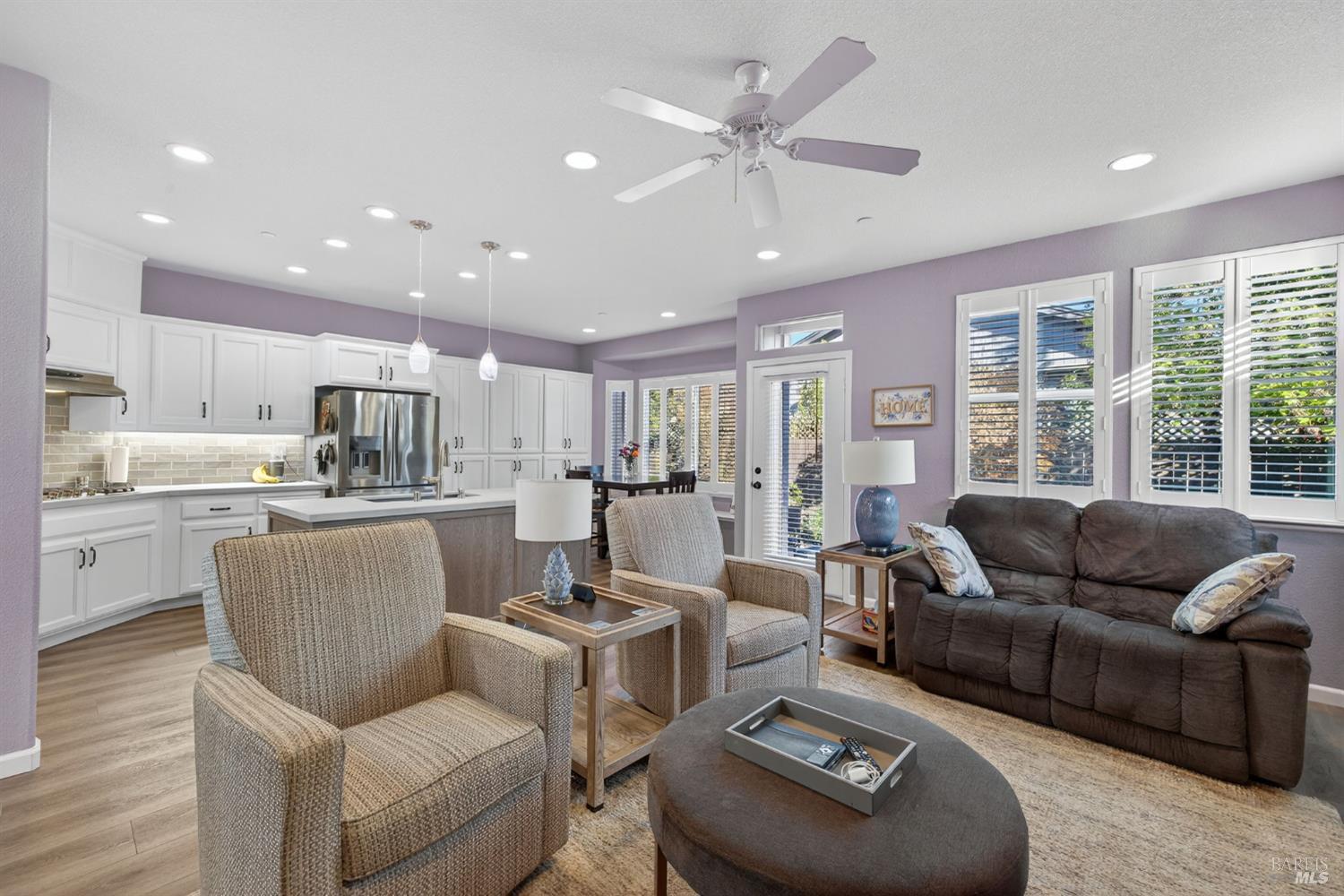 Detail Gallery Image 19 of 45 For 8050 Leno Dr, Windsor,  CA 95492 - 4 Beds | 2/1 Baths