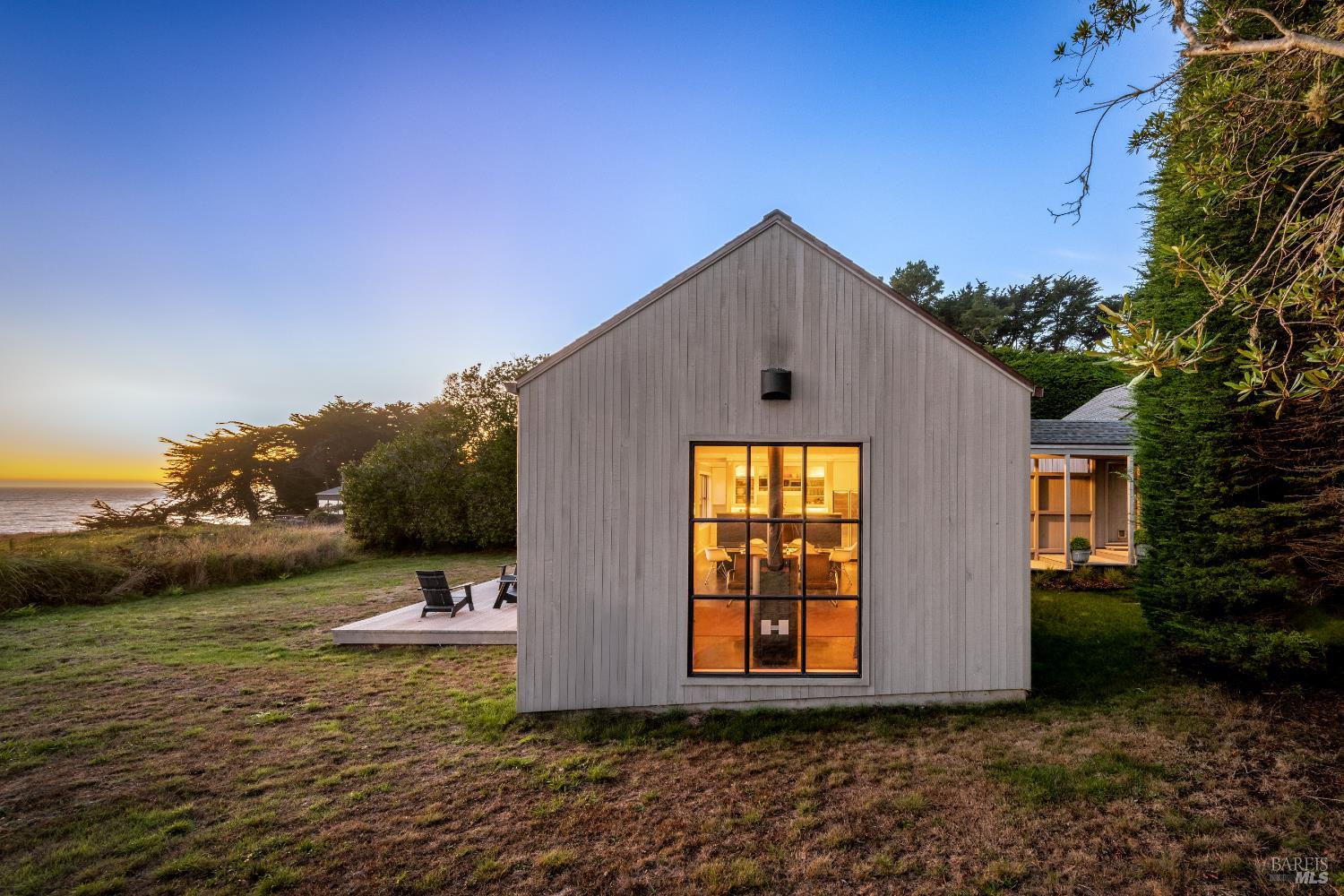 Detail Gallery Image 7 of 68 For 36690 Mariners Dr, The Sea Ranch,  CA 95497 - 3 Beds | 2 Baths