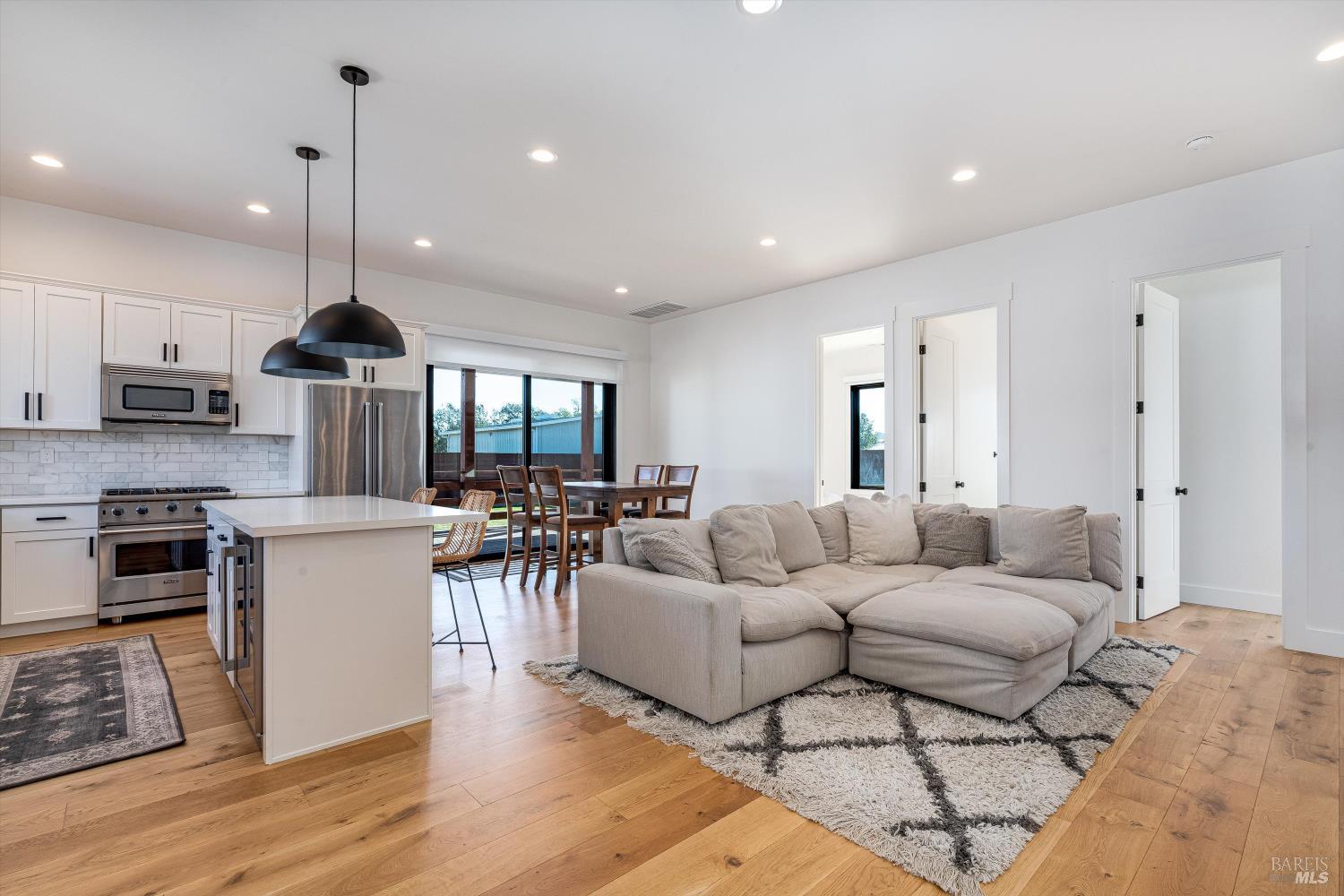 Detail Gallery Image 16 of 83 For 6140 Gilmore Ave, Cotati,  CA 94931 - 3 Beds | 2 Baths