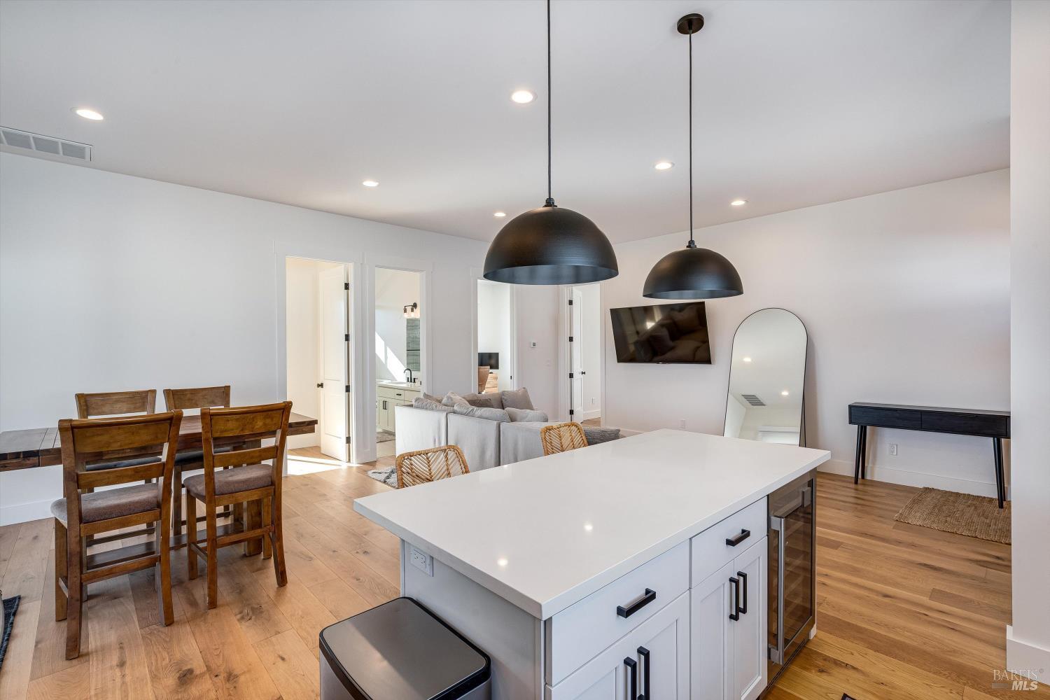 Detail Gallery Image 18 of 83 For 6140 Gilmore Ave, Cotati,  CA 94931 - 3 Beds | 2 Baths