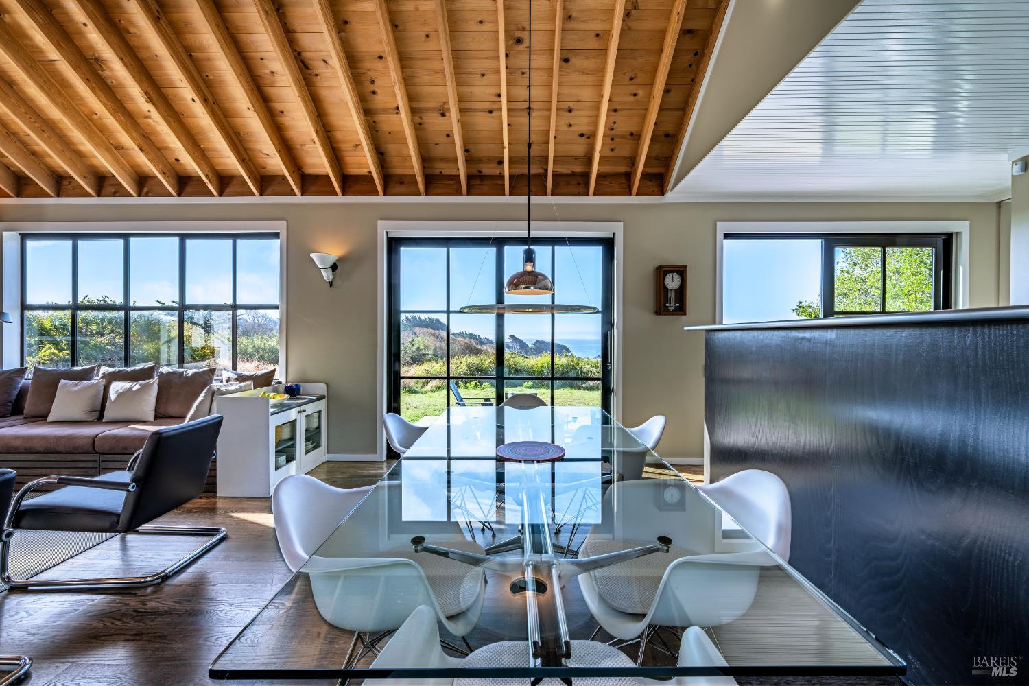 Detail Gallery Image 34 of 68 For 36690 Mariners Dr, The Sea Ranch,  CA 95497 - 3 Beds | 2 Baths