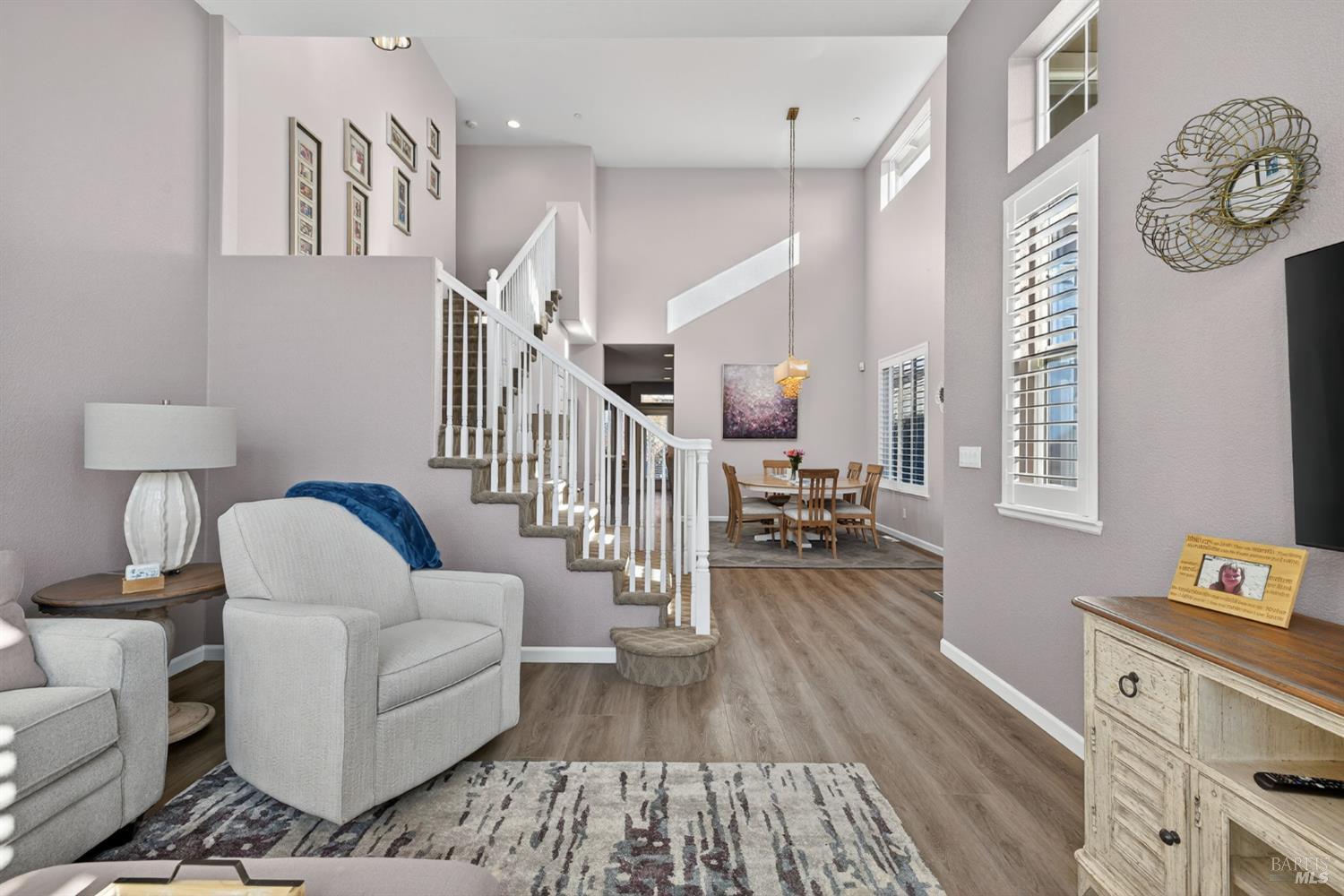 Detail Gallery Image 28 of 45 For 8050 Leno Dr, Windsor,  CA 95492 - 4 Beds | 2/1 Baths