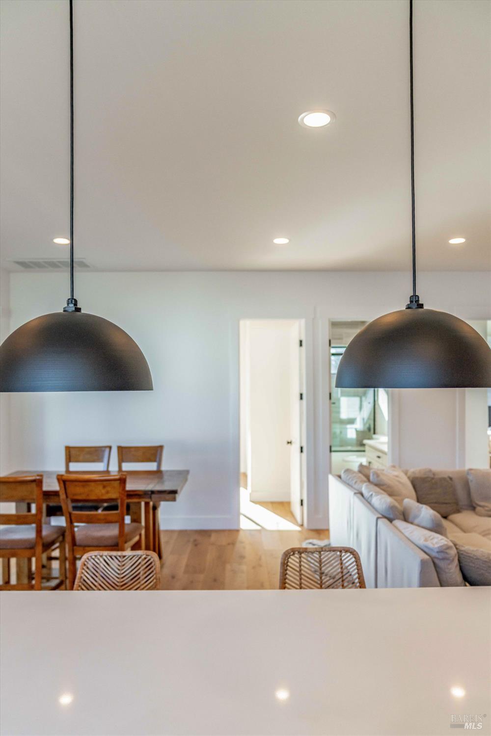 Detail Gallery Image 10 of 83 For 6140 Gilmore Ave, Cotati,  CA 94931 - 3 Beds | 2 Baths