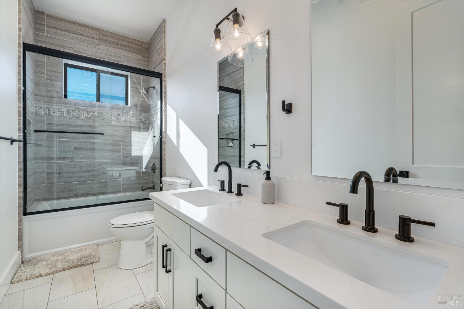 Detail Gallery Image 28 of 83 For 6140 Gilmore Ave, Cotati,  CA 94931 - 3 Beds | 2 Baths