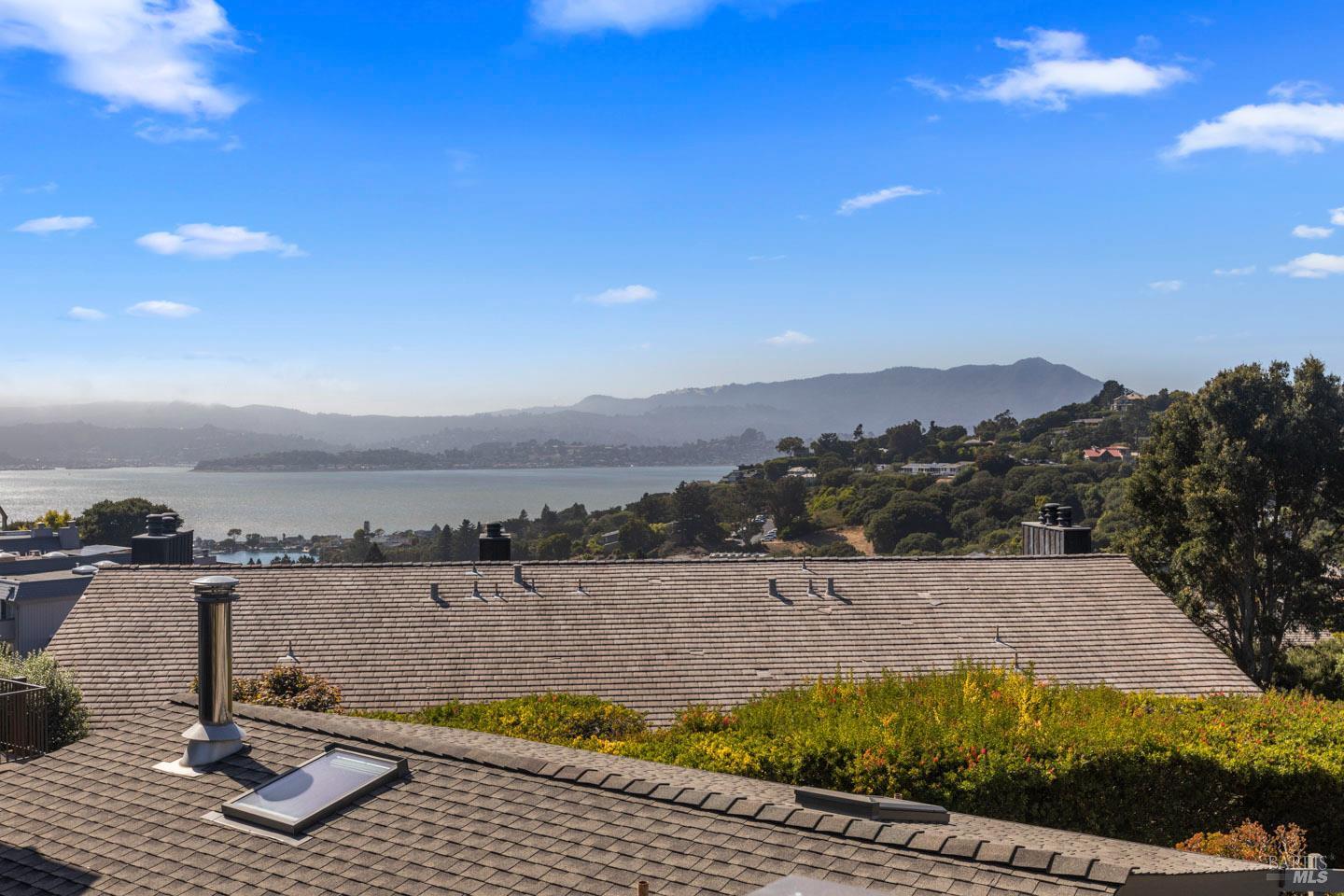 Front Image Thumbnail for BA325100158