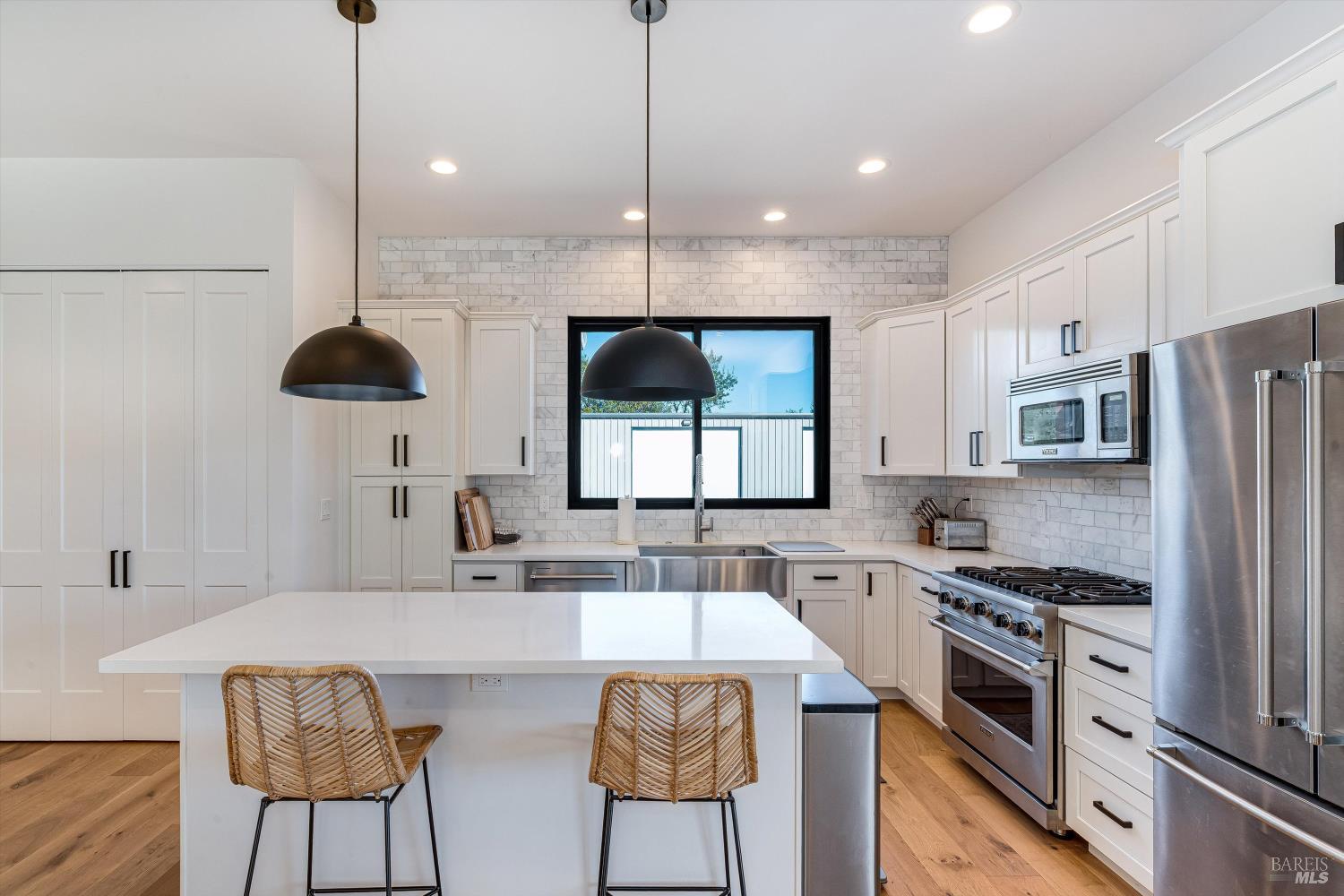 Detail Gallery Image 8 of 83 For 6140 Gilmore Ave, Cotati,  CA 94931 - 3 Beds | 2 Baths