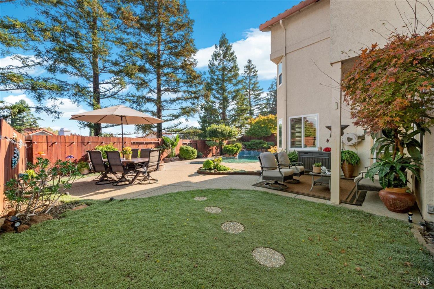 Detail Gallery Image 62 of 75 For 736 Dellwood Ct, Vacaville,  CA 95688 - 5 Beds | 3 Baths