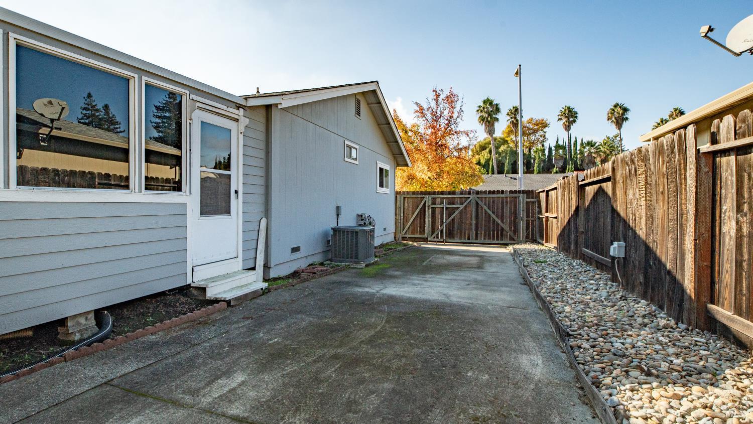 Detail Gallery Image 45 of 46 For 2810 Miller Ct, Fairfield,  CA 94534 - 3 Beds | 2 Baths