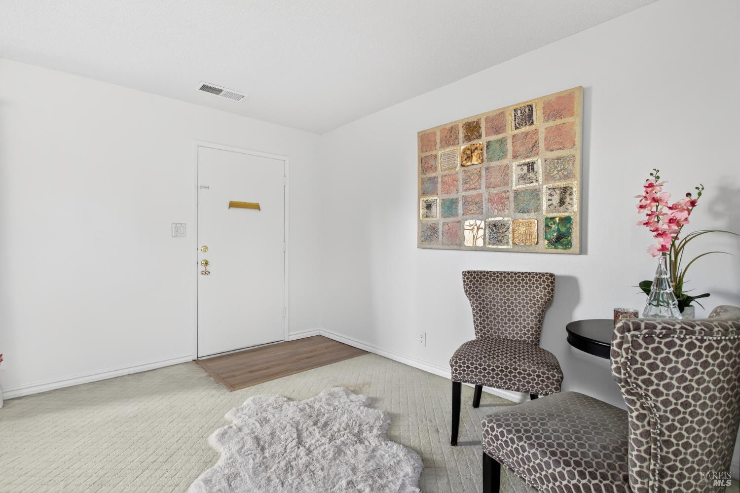 Detail Gallery Image 8 of 46 For 2190 Meadowgate Way, San Jose,  CA 95132 - 3 Beds | 1/1 Baths