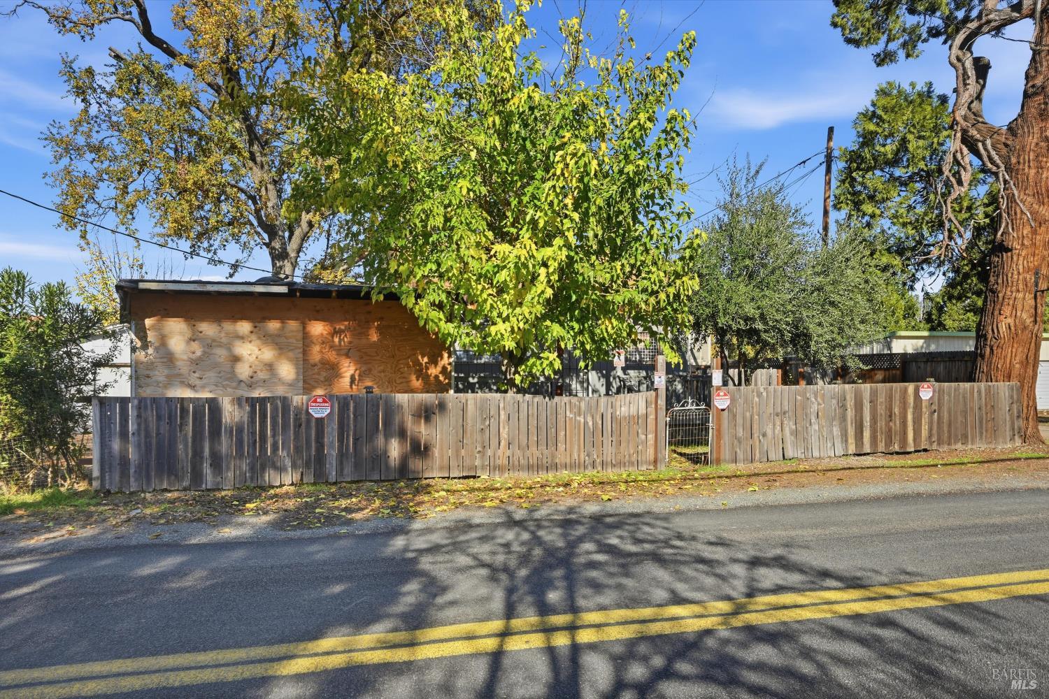 Front Image Thumbnail for BA325092747