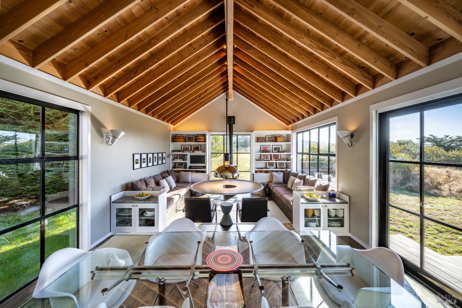 Detail Gallery Image 33 of 68 For 36690 Mariners Dr, The Sea Ranch,  CA 95497 - 3 Beds | 2 Baths