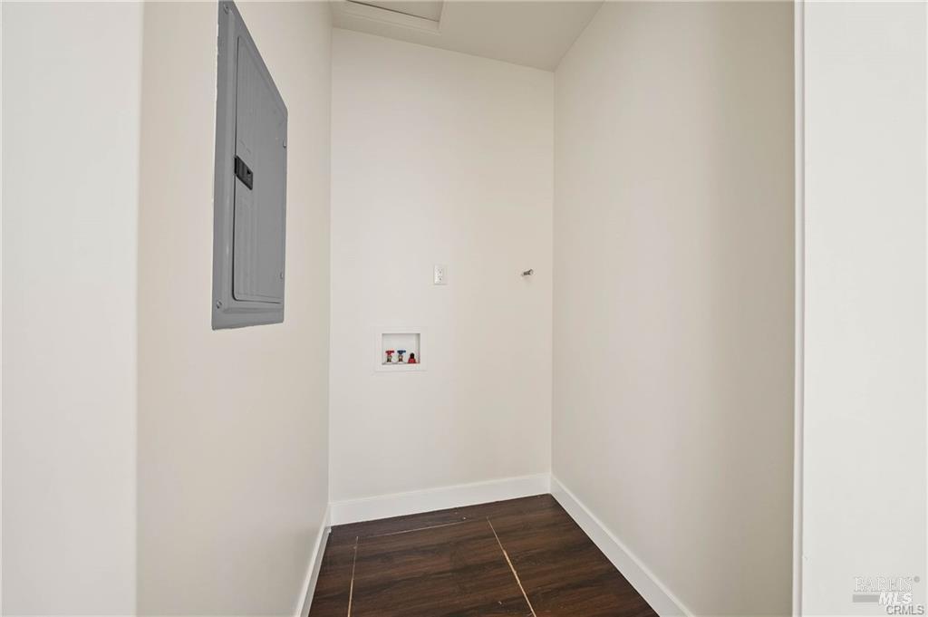 Detail Gallery Image 13 of 46 For 21271 State Highway 175 Unkn, Middletown,  CA 95461 - 5 Beds | 3 Baths