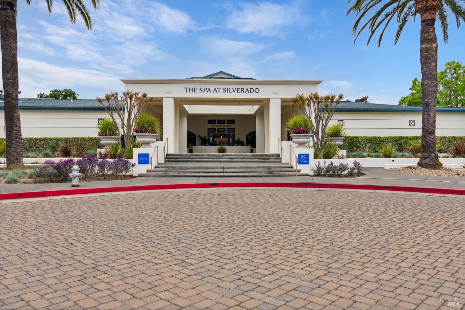 Detail Gallery Image 36 of 38 For 87 Fairways Dr, Napa,  CA 94558 - 2 Beds | 2 Baths