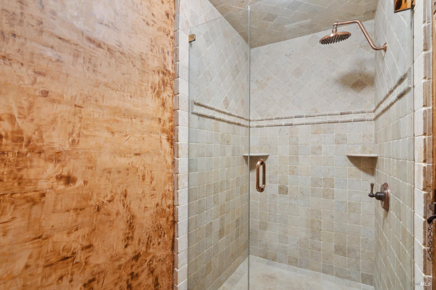 Detail Gallery Image 24 of 38 For 87 Fairways Dr, Napa,  CA 94558 - 2 Beds | 2 Baths