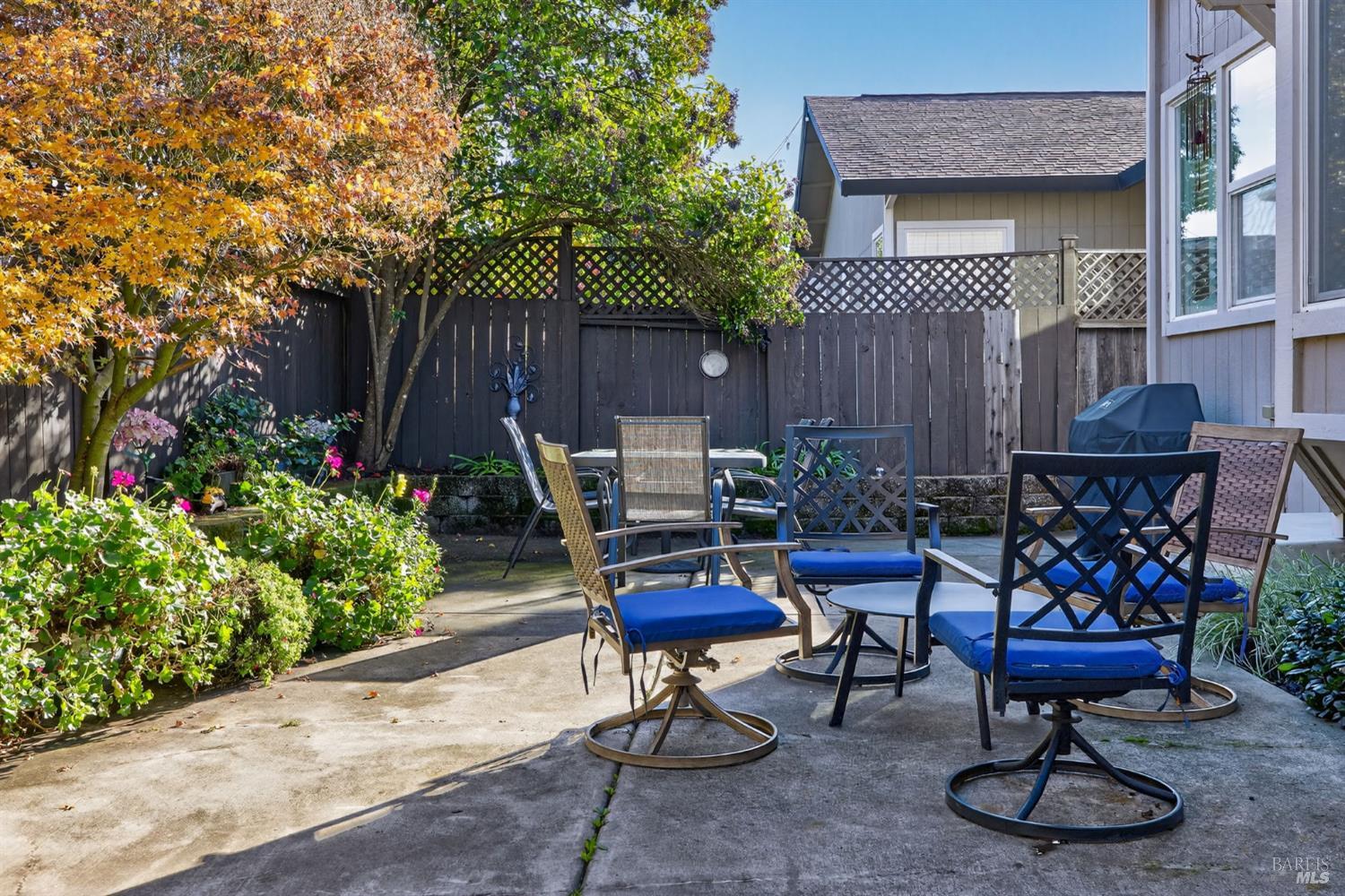 Detail Gallery Image 36 of 45 For 8050 Leno Dr, Windsor,  CA 95492 - 4 Beds | 2/1 Baths