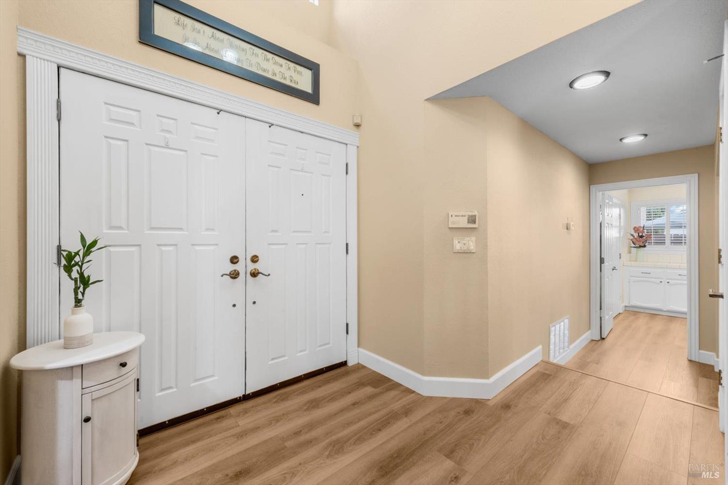 Detail Gallery Image 23 of 75 For 736 Dellwood Ct, Vacaville,  CA 95688 - 5 Beds | 3 Baths