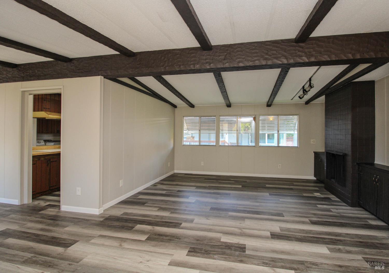 Detail Gallery Image 17 of 68 For 116 Kay Dr, Vallejo,  CA 94590 - 2 Beds | 2 Baths