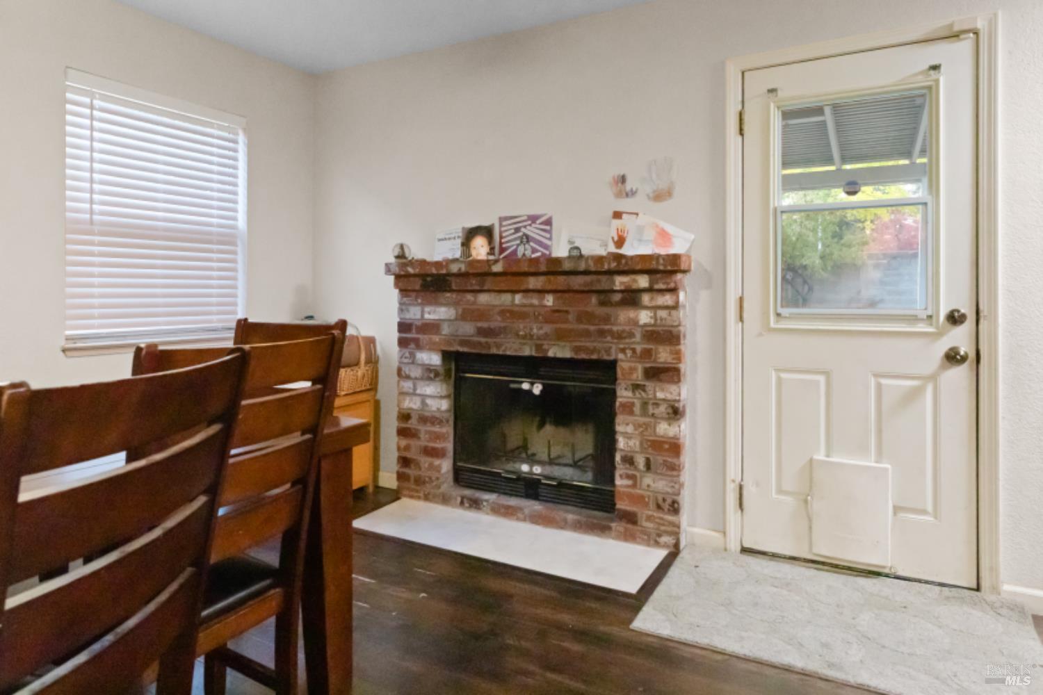 Detail Gallery Image 21 of 27 For 526 Regency Cir, Vacaville,  CA 95687 - 3 Beds | 2/1 Baths