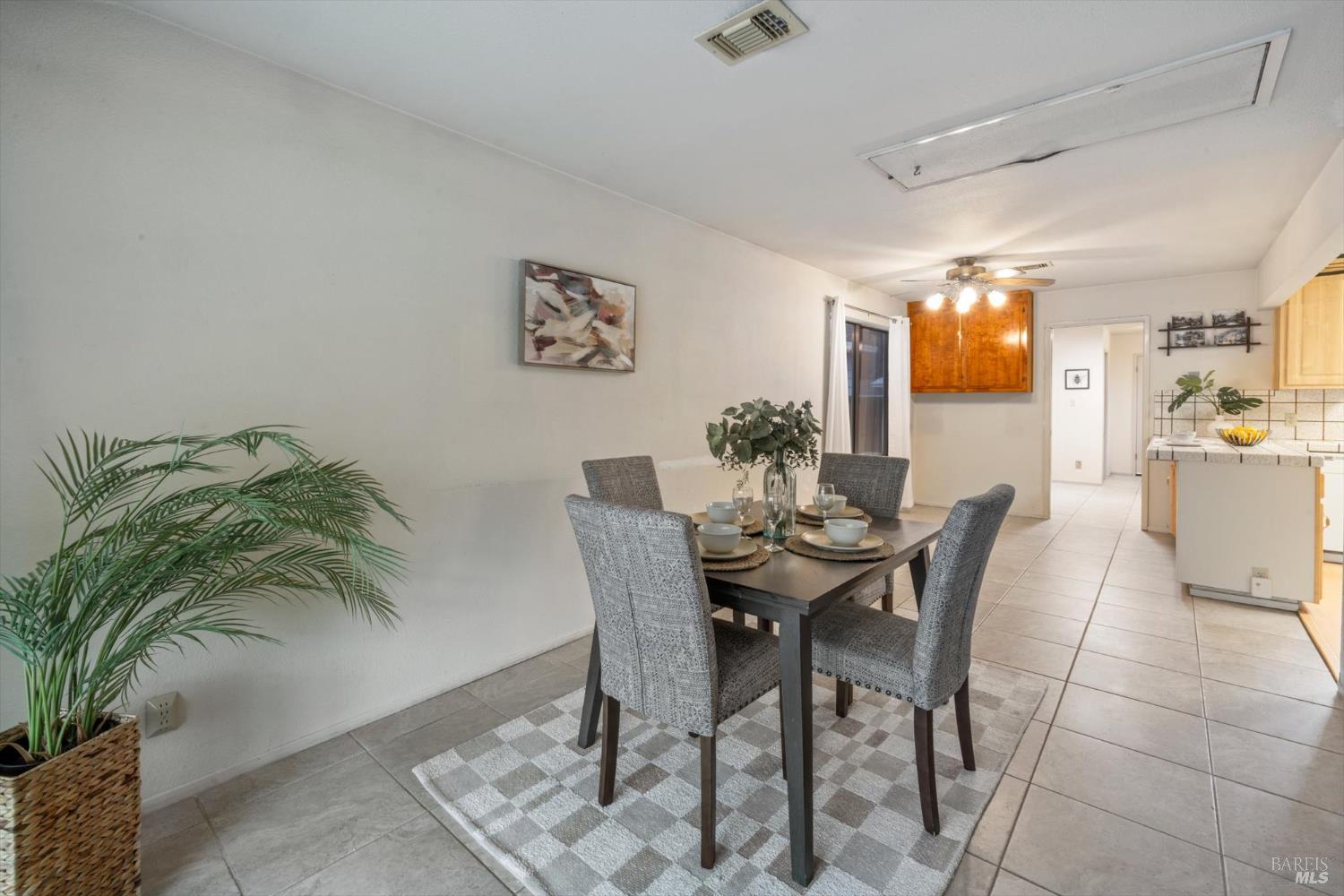 Detail Gallery Image 26 of 57 For 106 Birch St, Vacaville,  CA 95688 - 4 Beds | 2 Baths