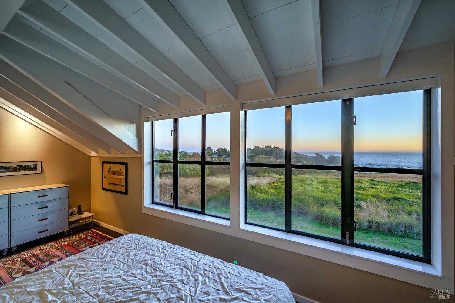 Detail Gallery Image 18 of 68 For 36690 Mariners Dr, The Sea Ranch,  CA 95497 - 3 Beds | 2 Baths