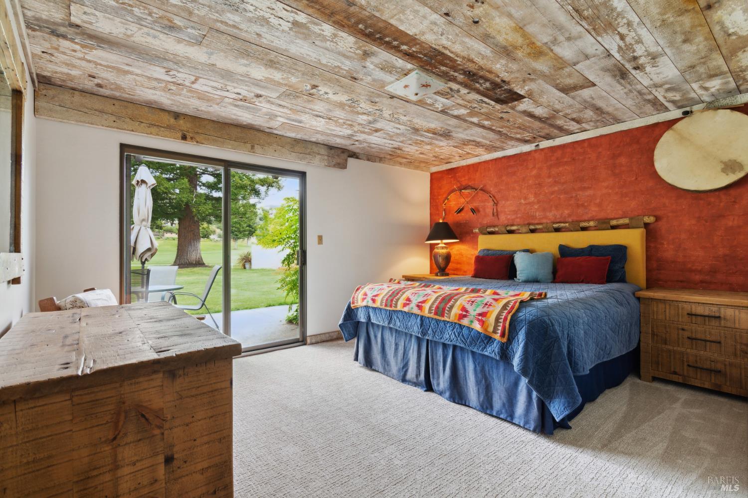 Detail Gallery Image 17 of 38 For 87 Fairways Dr, Napa,  CA 94558 - 2 Beds | 2 Baths