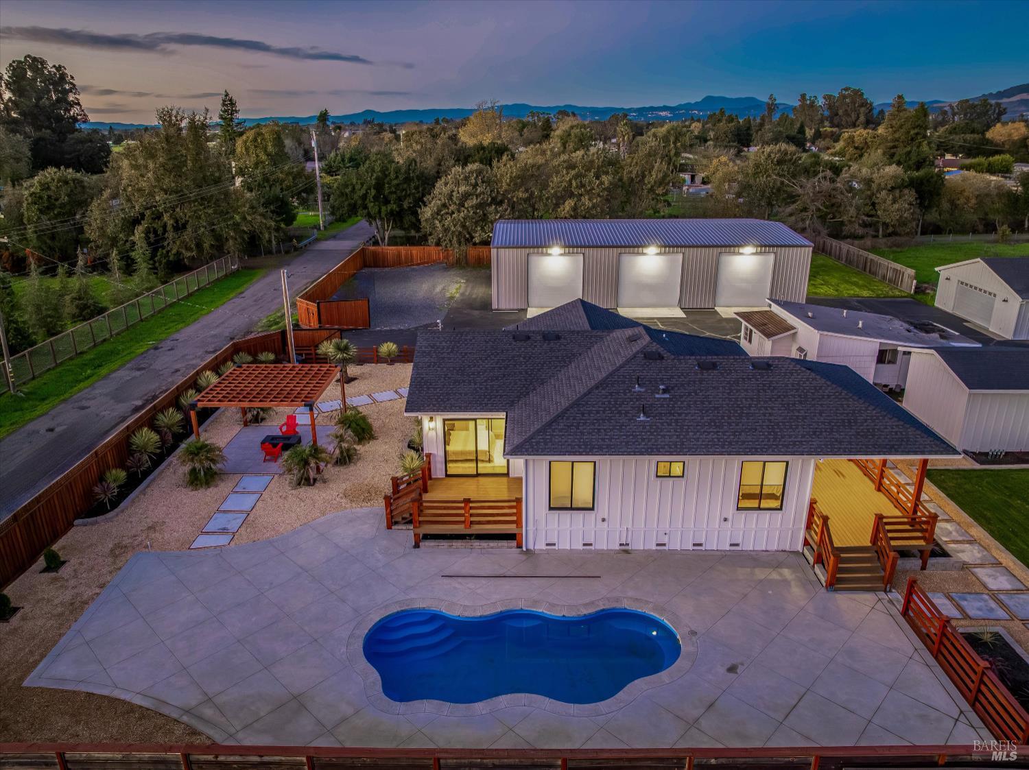 Detail Gallery Image 74 of 83 For 6140 Gilmore Ave, Cotati,  CA 94931 - 3 Beds | 2 Baths