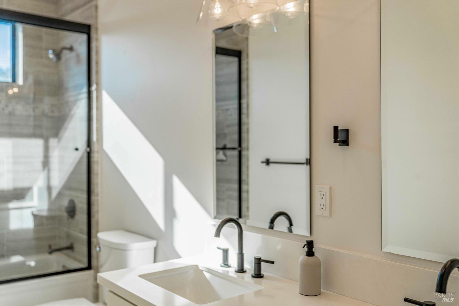 Detail Gallery Image 30 of 83 For 6140 Gilmore Ave, Cotati,  CA 94931 - 3 Beds | 2 Baths