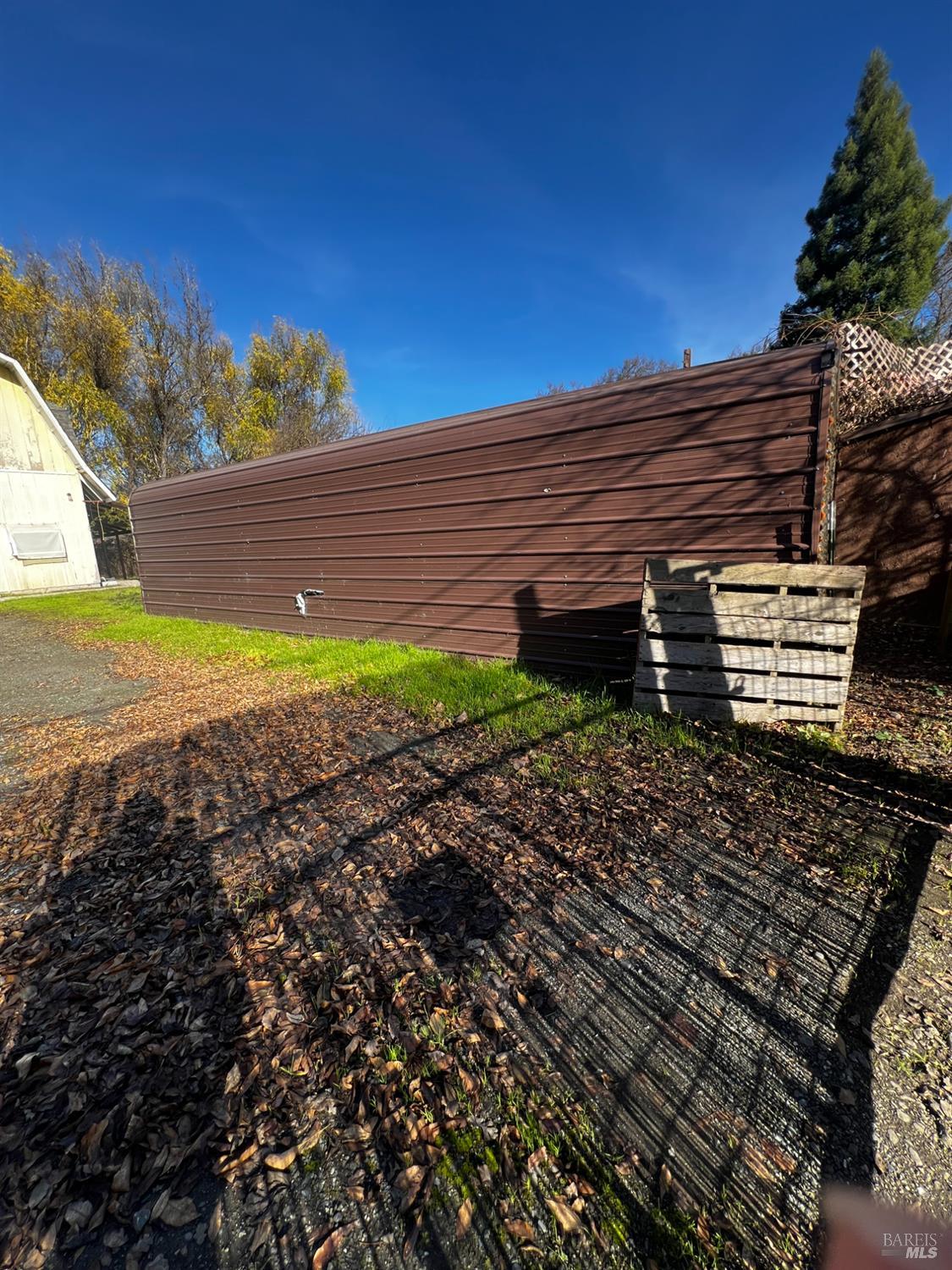 Detail Gallery Image 34 of 40 For 24140 East Ln, Covelo,  CA 95428 - 1 Beds | 1/1 Baths