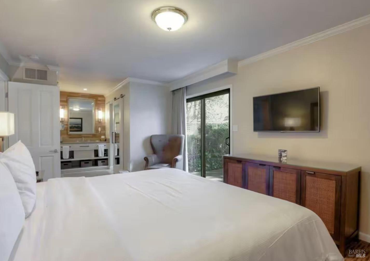 Detail Gallery Image 7 of 8 For 1600 Atlas Peak Rd #428,  Napa,  CA 94558 - 1 Beds | 1 Baths