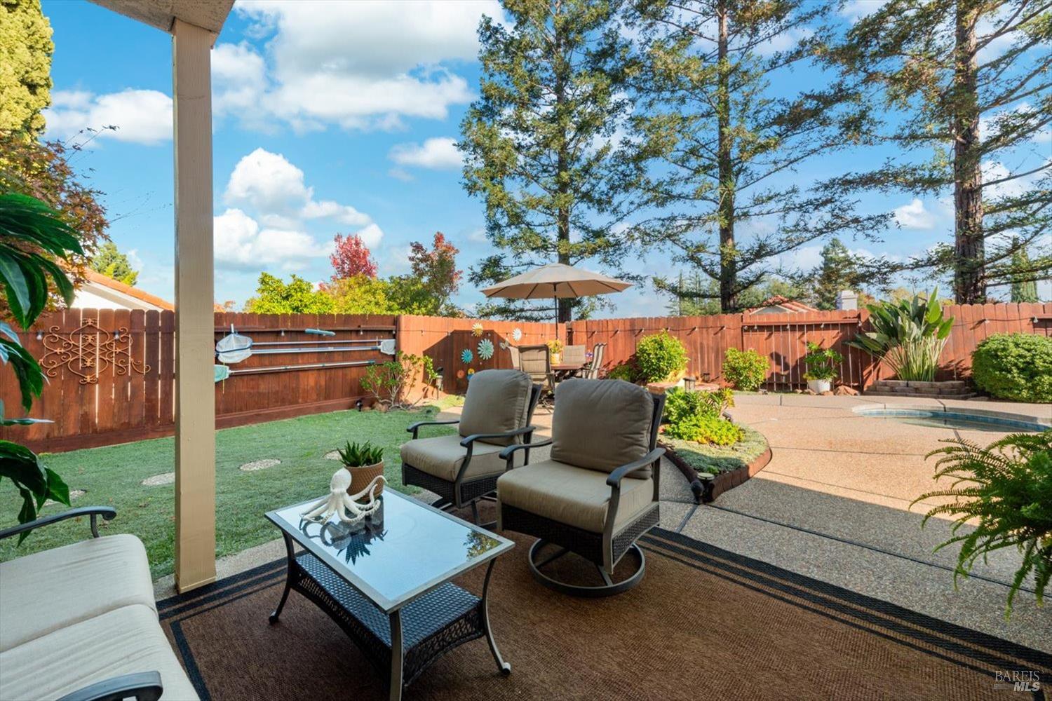 Detail Gallery Image 58 of 75 For 736 Dellwood Ct, Vacaville,  CA 95688 - 5 Beds | 3 Baths