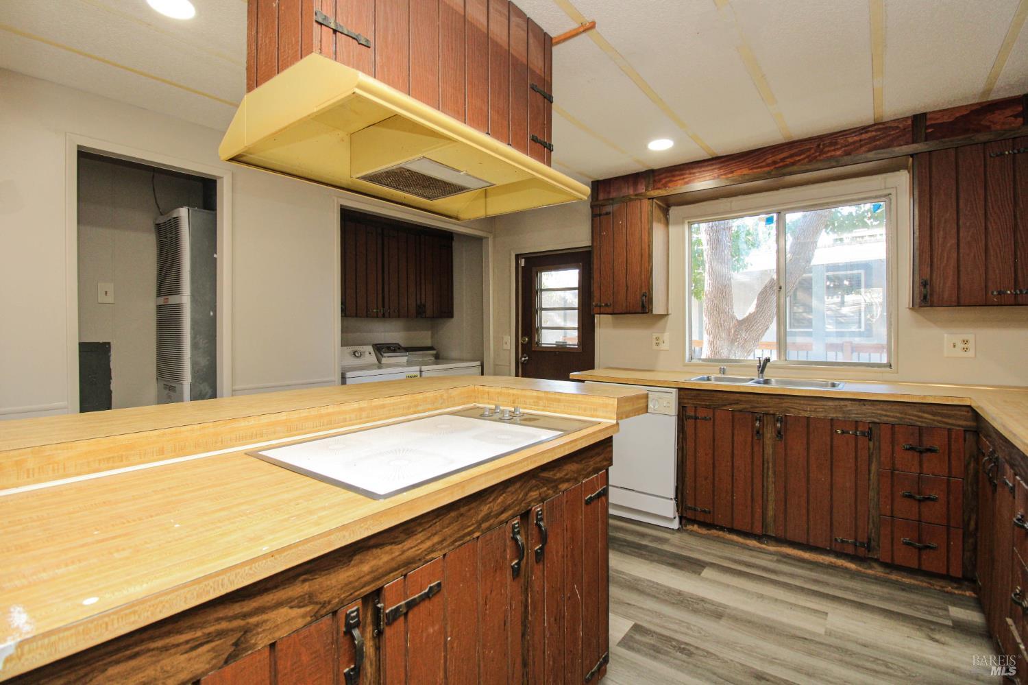 Detail Gallery Image 57 of 68 For 116 Kay Dr, Vallejo,  CA 94590 - 2 Beds | 2 Baths