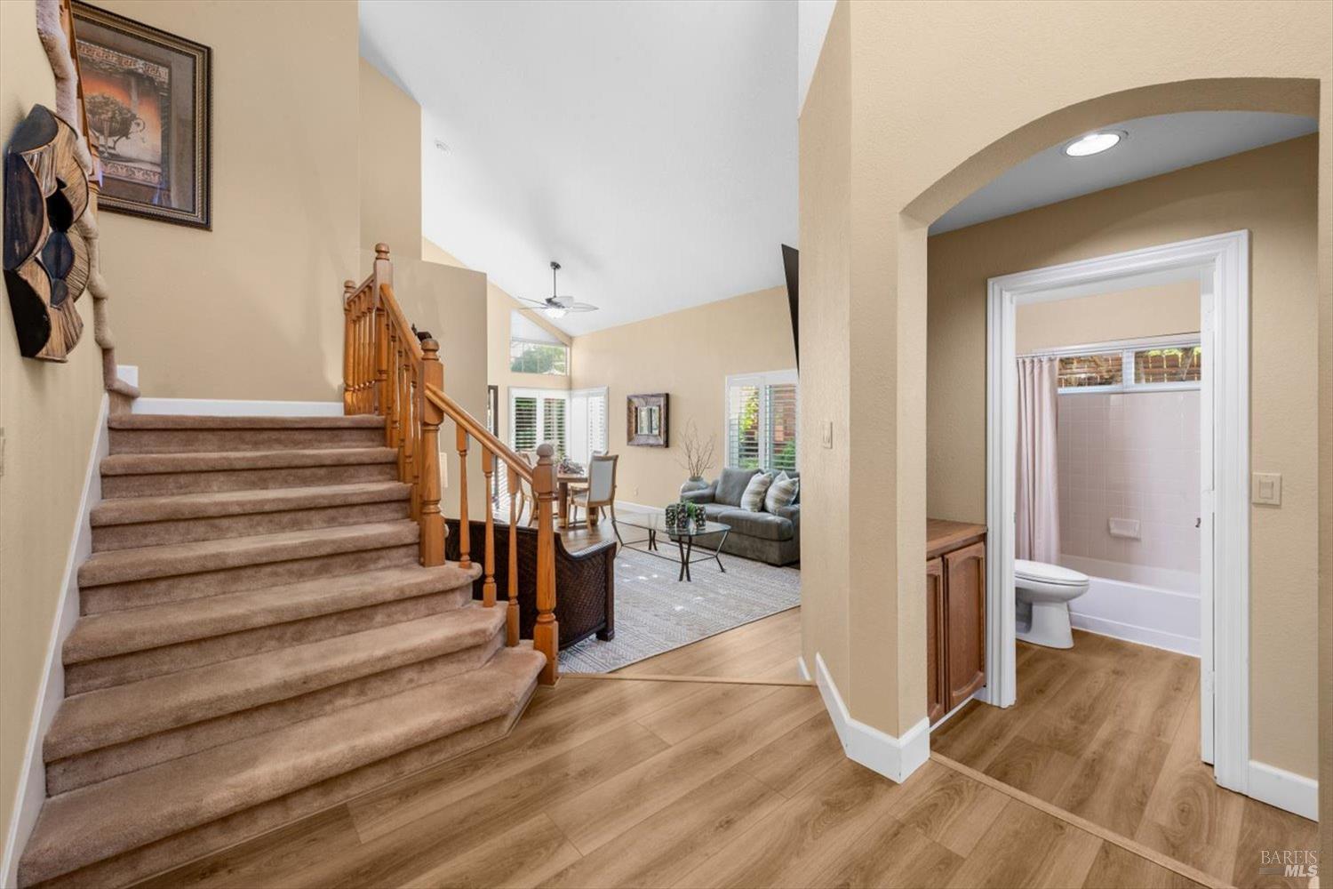 Detail Gallery Image 24 of 75 For 736 Dellwood Ct, Vacaville,  CA 95688 - 5 Beds | 3 Baths